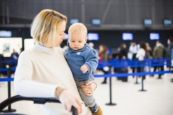 Ahlan Transit Meet & Assist for Mother & Child- DXB Terminal 3
